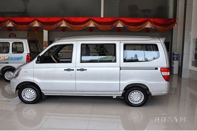 2010款 1.2L新版實(shí)用型短車身