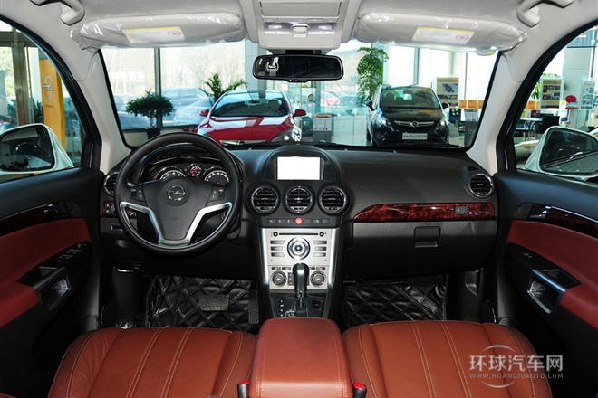 2013款 2.4L 四驅豪華版