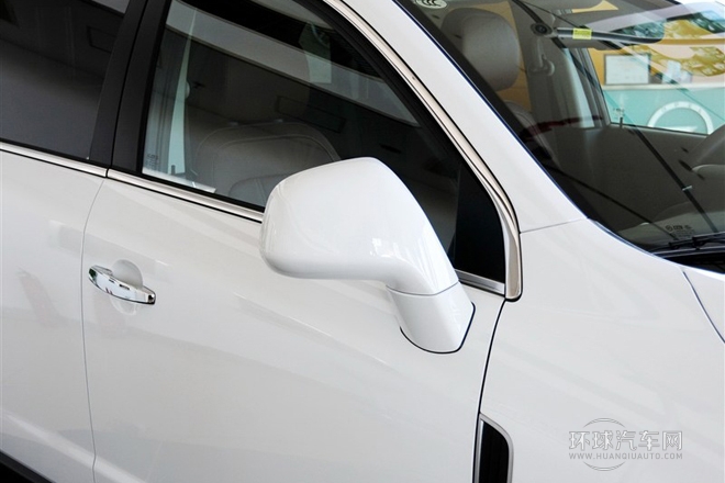 2013款 2.4L 四驅豪華版