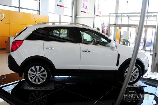 2013款 2.4L 四驅豪華版