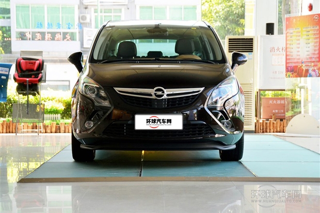 2013款 1.4T 七座豪華型