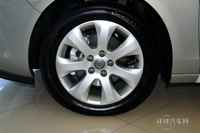 2013款 1.4T 五座舒適型