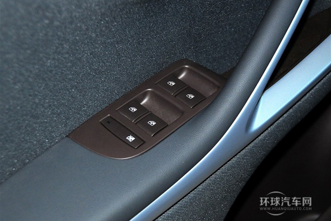 2013款 1.4T 五座舒適型