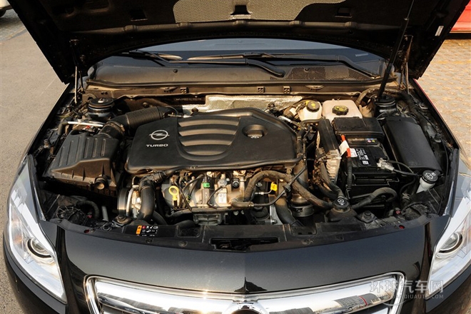 2013款 2.0T 兩驅豪華型