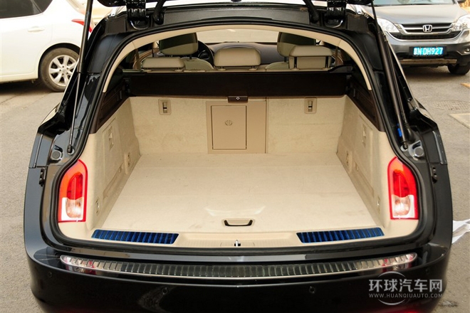 2013款 2.0T 兩驅豪華型