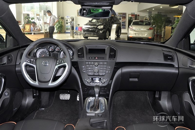 2013款 2.0T 四驅運動型