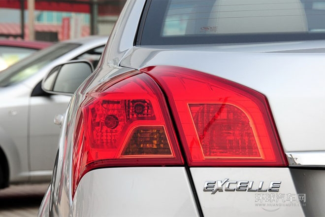 2013款 1.5L 手動 經(jīng)典型