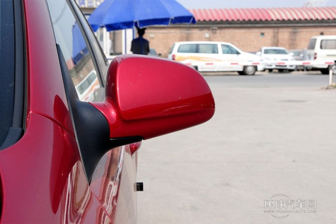 2013款 1.5L 自動(dòng) 經(jīng)典型