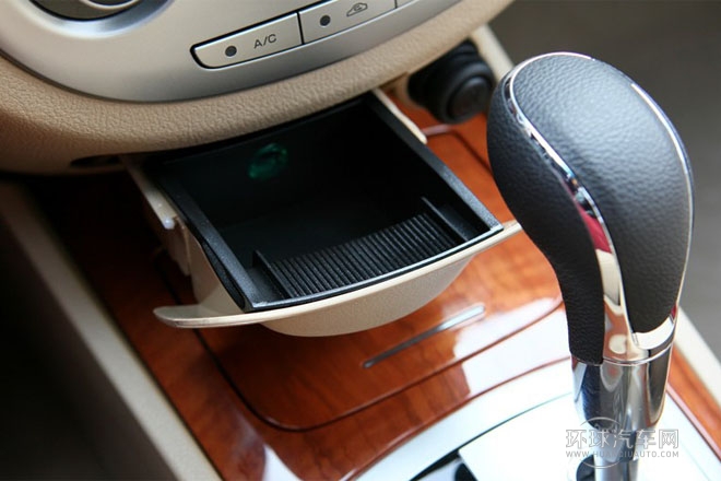 2013款 1.5L 自動 尊享型