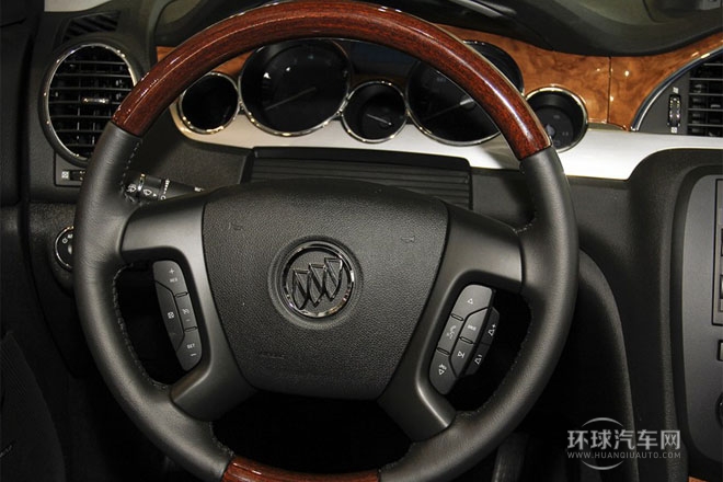 2013款3.6L 兩驅(qū)雅致版