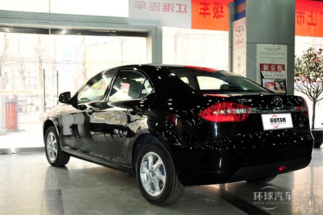 2012款 1.5L 手動(dòng)豪華型