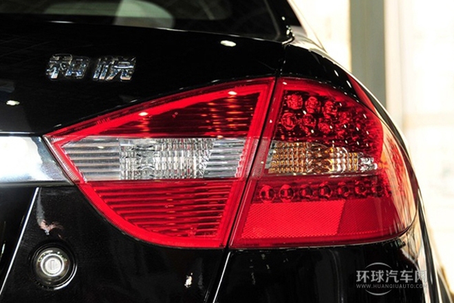 2012款 1.5L 手動豪華型