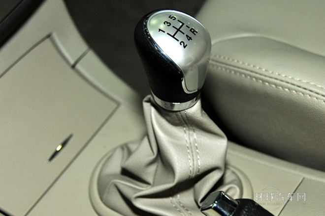 2012款 1.5L 手動豪華型