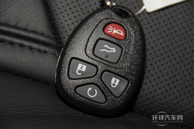 2013款3.6L 四驅旗艦版