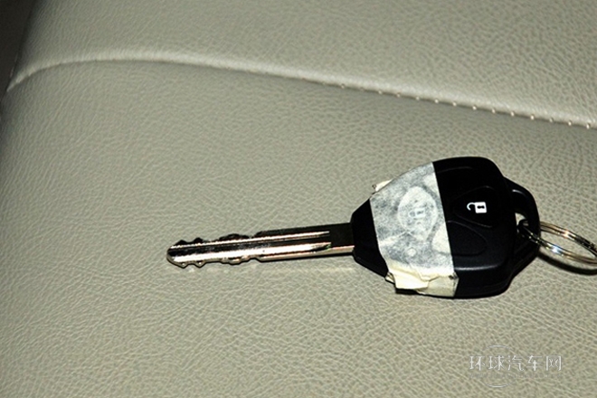 2012款 1.5L 手動豪華型