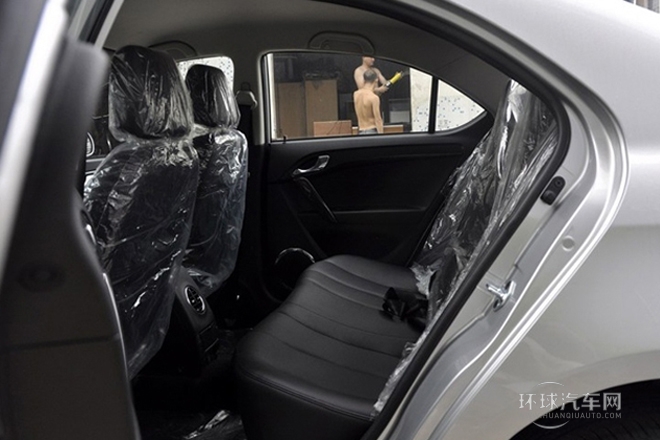 2012款 1.5L 手動豪華運動型