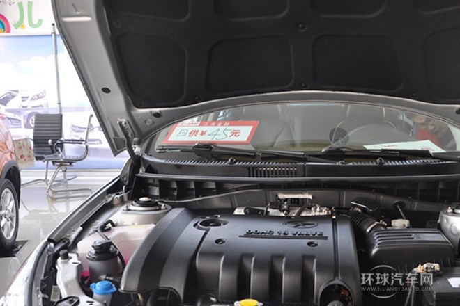 2012款 1.5L 手動(dòng)商務(wù)豪華型