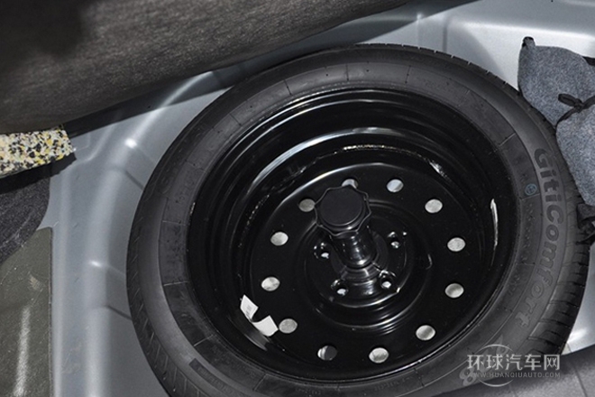 2012款 1.5L 手動商務豪華型