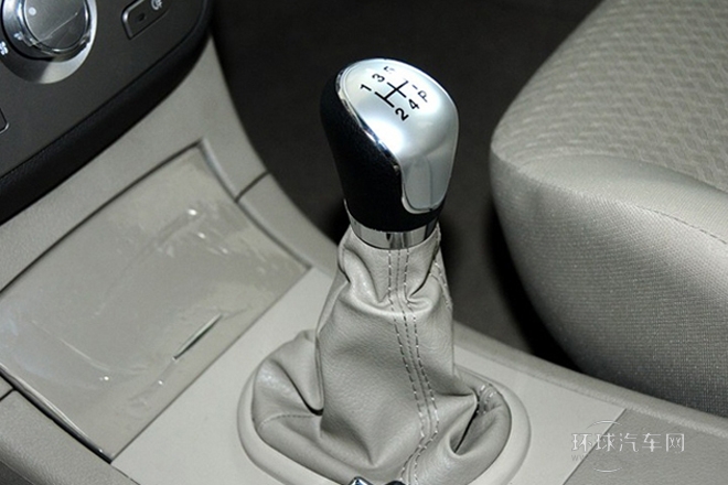 2012款 1.5L 手動舒適型