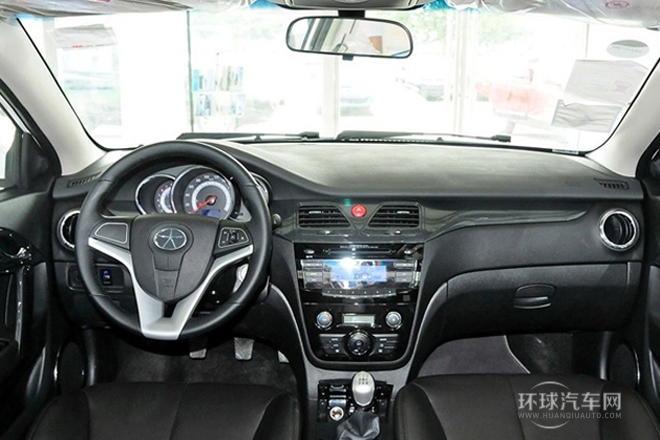 2012款 1.5L 手動尊貴運動型