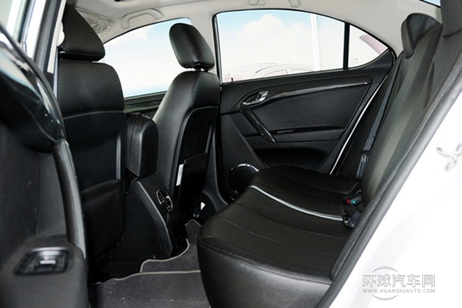 2012款 1.5L 手動(dòng)尊貴運(yùn)動(dòng)型