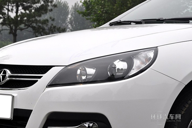 2012款 1.5L 手動尊逸運動型