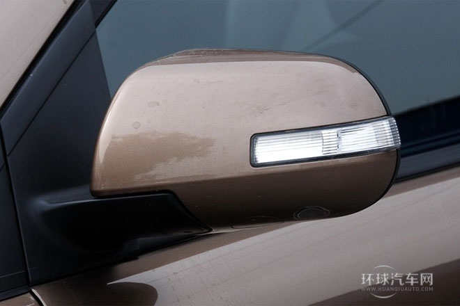 2014款 1.5TI 手動尊貴型