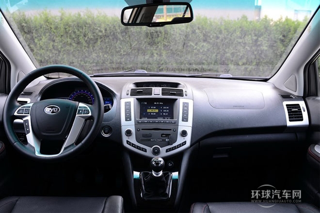 2014款 1.5TI 手動旗艦型