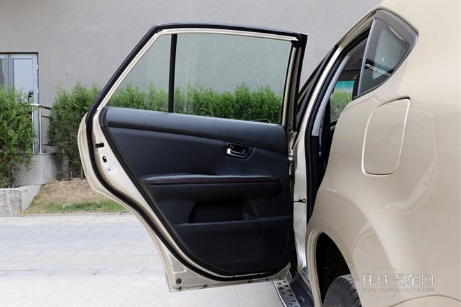 2014款 1.5TI 手動旗艦型