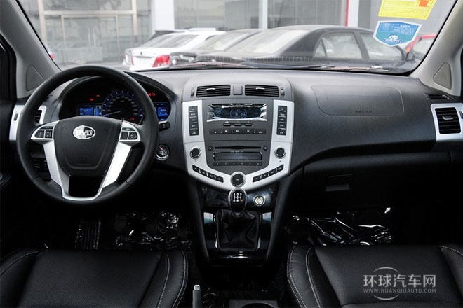 2014款 2.0L 手動精英型