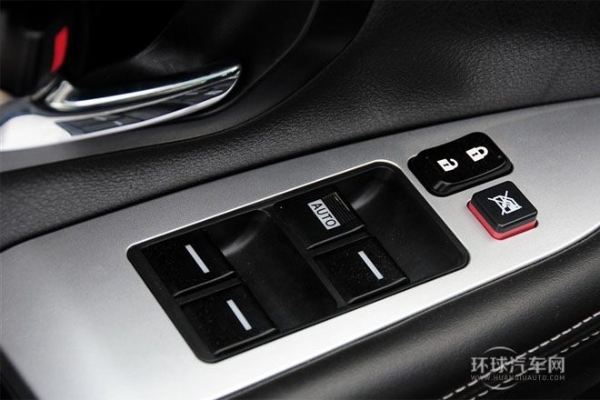 2014款 2.0L 手動精英型