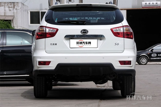 2014款 2.0L 手動尊貴型