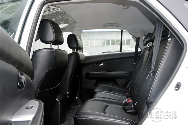 2014款 2.0L 手動尊貴型