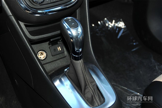 2014款 1.4T 自動兩驅(qū) 都市領(lǐng)先型