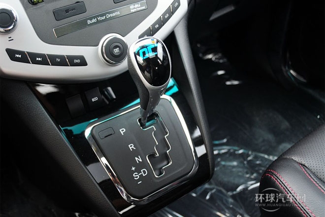 2014款 2.4L 自動(dòng)尊貴型