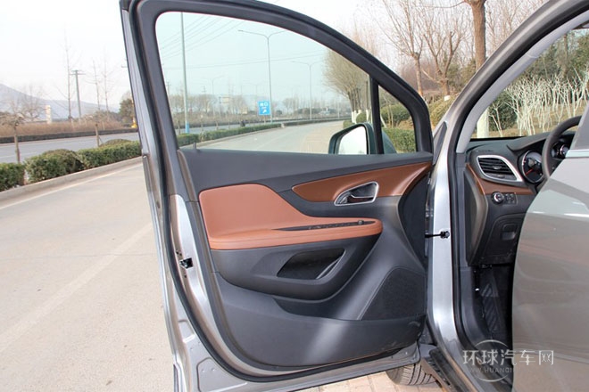 2014款 1.4T 自動(dòng)四驅(qū) 全能旗艦型