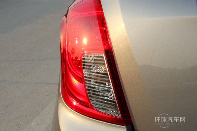 2014款 1.4T 自動(dòng)四驅(qū) 全能旗艦型