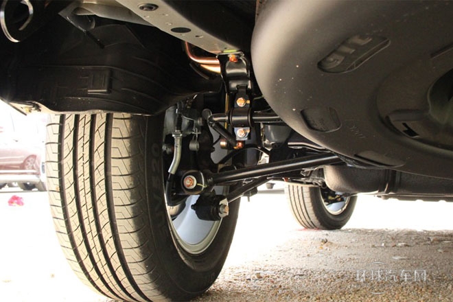 2013款 勁悅版 2.0L 手動豪華型