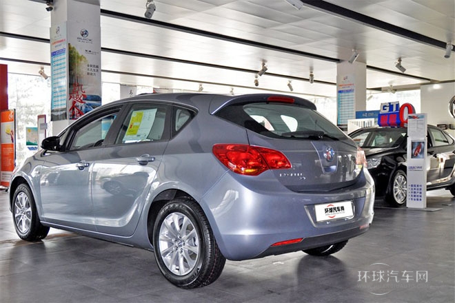 2014款 1.6L 自動 舒適版