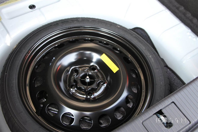 2014款 1.6L 手動 舒適版