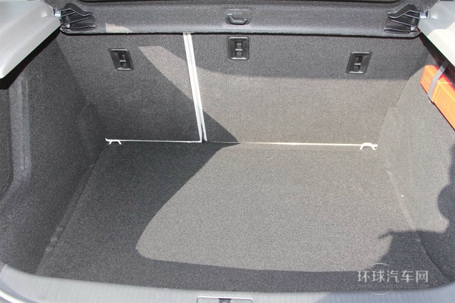 2014款 1.6L 手動 舒適版