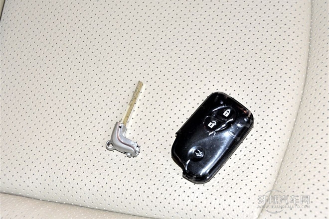 2013款 勁悅版 2.0L 手動尊貴型