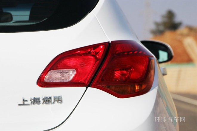 2014款 1.6L 手動 舒適版