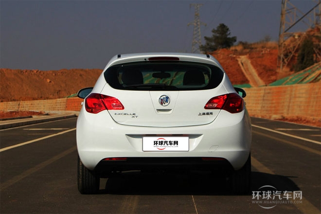 2014款 1.6L 手動 舒適版