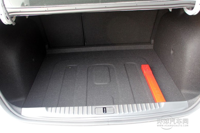 2013款 1.6T 自動(dòng) 新銳運(yùn)動(dòng)型