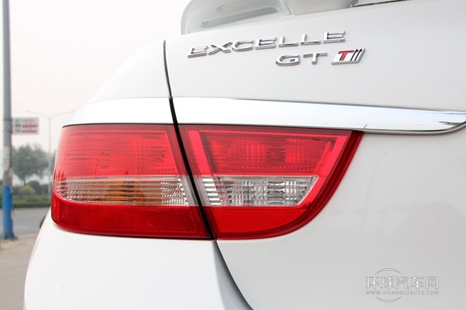 2013款 1.6T 自動 新銳運動型