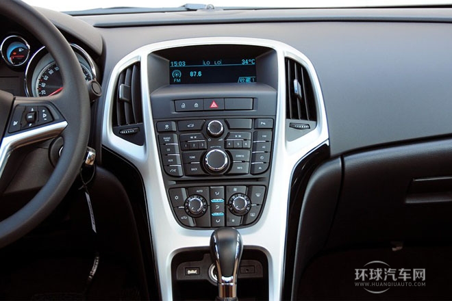 2013款 1.6T 自動 時尚運動型