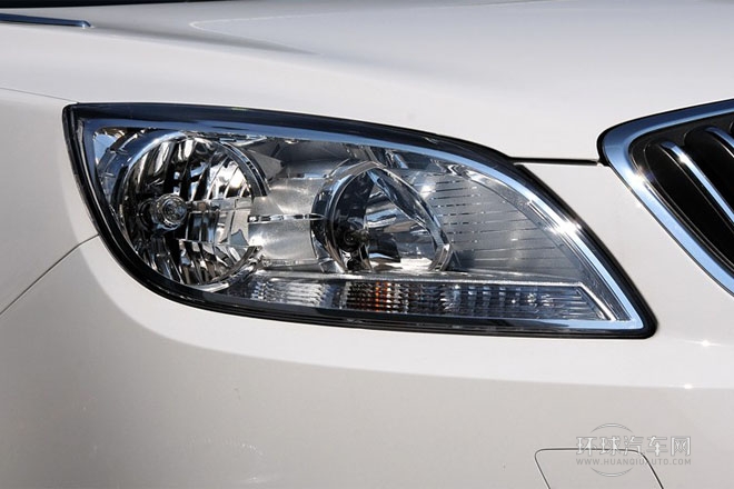 2013款 1.6T 自動 時尚運動型