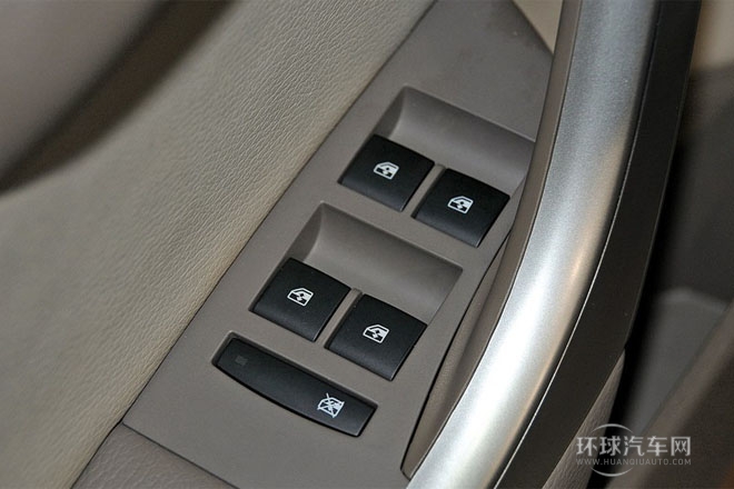 2013款 1.6L 手動(dòng) 進(jìn)取型