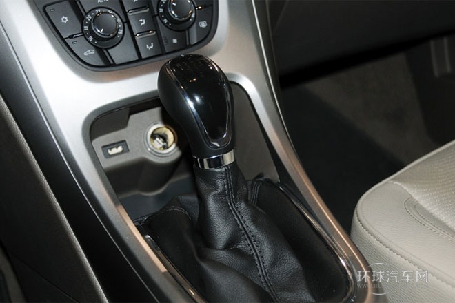 2013款 1.6L 手動 進取型